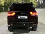 Toyota Land Cruiser 2021 года за 48 000 000 тг. в Шымкент – фото 3