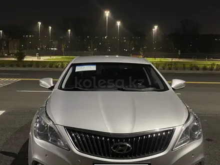 Hyundai Grandeur 2014 года за 5 000 000 тг. в Усть-Каменогорск – фото 2