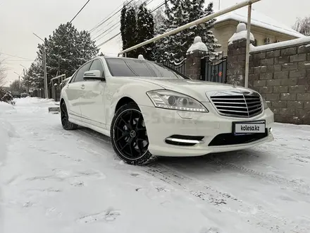 Mercedes-Benz S 500 2008 года за 9 300 000 тг. в Алматы – фото 21