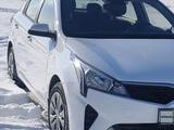 Kia Rio 2021 годаfor7 500 000 тг. в Алматы – фото 3