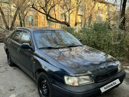 Toyota Carina E 1993 года за 1 900 000 тг. в Алматы – фото 2