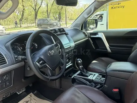 Toyota Land Cruiser Prado 2022 года за 29 000 000 тг. в Алматы – фото 9
