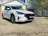 Hyundai Elantra 2019 года за 81 000 000 тг. в Уральск – фото 2