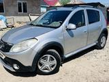 Renault Sandero Stepway 2013 года за 3 300 000 тг. в Алматы – фото 2