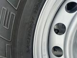 Летние шины Bridgestone Dueler H/T, на дисках за 200 000 тг. в Семей – фото 2