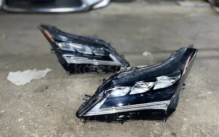 Передние Фары Лексус Rx 350 2020 за 1 000 тг. в Алматы