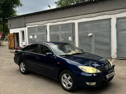 Toyota Camry 2004 года за 5 400 000 тг. в Алматы – фото 8