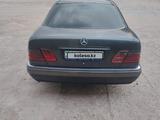 Mercedes-Benz E 230 1995 года за 1 500 000 тг. в Алматы – фото 2