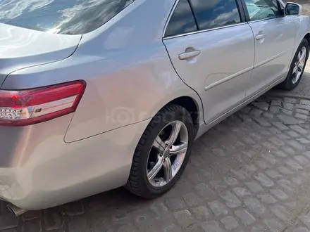 Toyota Camry 2011 года за 5 300 000 тг. в Павлодар – фото 3