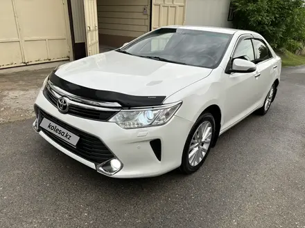 Toyota Camry 2015 года за 10 800 000 тг. в Шымкент – фото 4