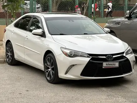 Toyota Camry 2015 года за 7 700 000 тг. в Жанаозен – фото 2