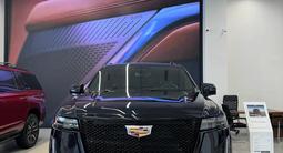 Cadillac Escalade 2023 года за 71 990 000 тг. в Алматы – фото 2