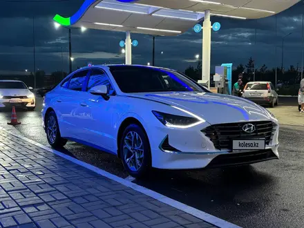 Hyundai Sonata 2022 года за 13 000 000 тг. в Астана – фото 4