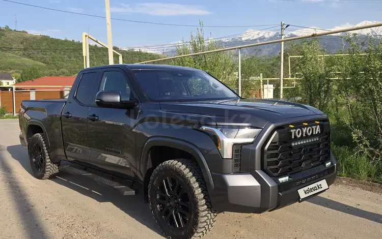 Toyota Tundra 2023 года за 40 000 000 тг. в Алматы