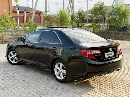Toyota Camry 2014 года за 6 500 000 тг. в Атырау – фото 4