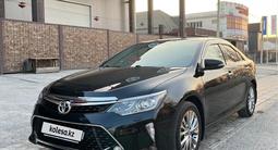 Toyota Camry 2017 годаүшін13 000 000 тг. в Шымкент – фото 2