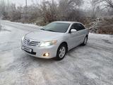 Toyota Camry 2010 года за 8 000 000 тг. в Семей