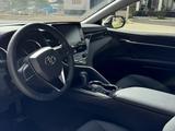 Toyota Camry 2024 года за 18 000 000 тг. в Астана – фото 2