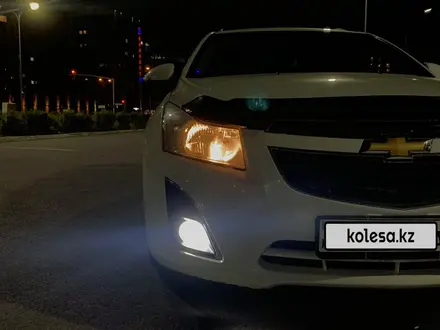 Chevrolet Cruze 2015 года за 3 600 000 тг. в Астана – фото 49