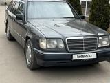 Mercedes-Benz E 280 1993 года за 2 800 000 тг. в Алматы