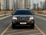 Ford Explorer 2016 года за 12 900 000 тг. в Алматы – фото 3
