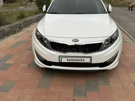 Kia K5 2011 года за 7 900 000 тг. в Алматы – фото 2