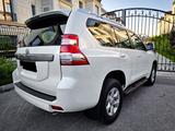 Toyota Land Cruiser Prado 2014 годаүшін18 400 000 тг. в Алматы – фото 5