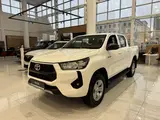 Toyota Hilux Comfort 2025 года за 25 390 000 тг. в Атырау