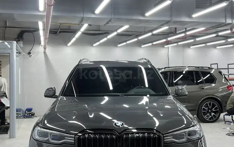 BMW X7 2021 годаүшін49 000 000 тг. в Астана