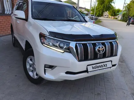 Toyota Land Cruiser Prado 2013 года за 14 100 000 тг. в Актобе – фото 2