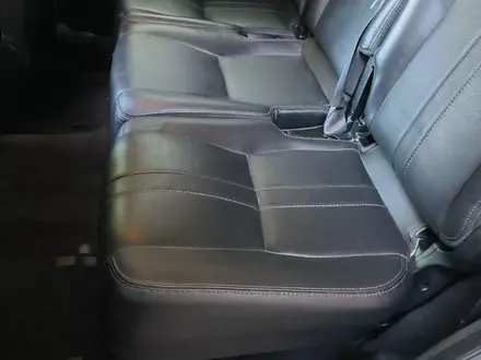 Land Rover Discovery 2016 года за 14 000 000 тг. в Алматы – фото 17