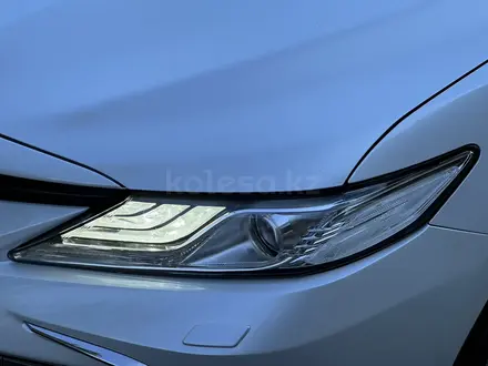 Toyota Camry 2021 года за 17 200 000 тг. в Шымкент – фото 10
