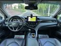 Toyota Camry 2021 года за 17 200 000 тг. в Шымкент – фото 11