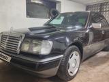 Mercedes-Benz E 230 1991 годаfor1 200 000 тг. в Туркестан – фото 4