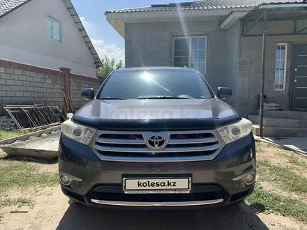 Toyota Highlander 2011 года за 11 000 000 тг. в Алматы