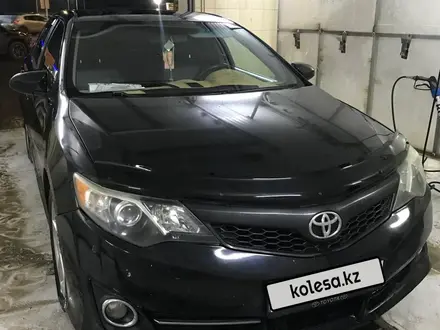 Toyota Camry 2014 года за 5 100 000 тг. в Атырау – фото 5