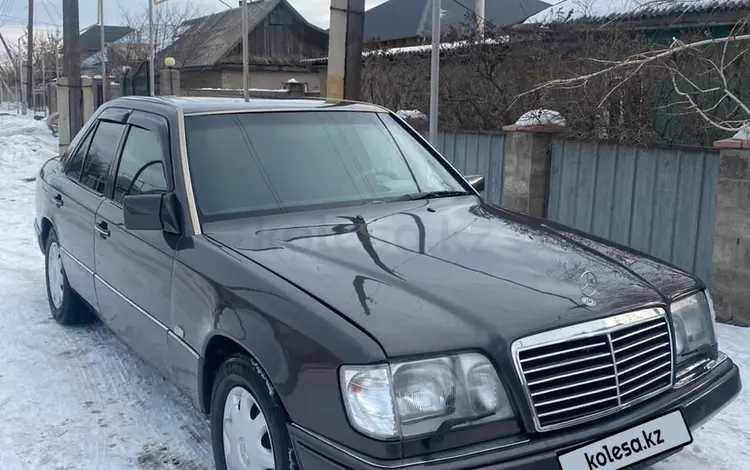 Mercedes-Benz E 280 1994 года за 3 000 000 тг. в Есик