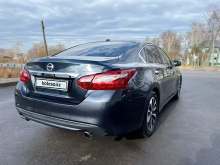 Nissan Altima 2018 года за 9 000 000 тг. в Алматы – фото 4