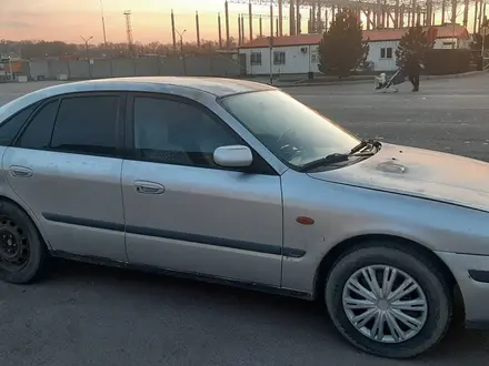 Mazda 626 1998 года за 1 800 000 тг. в Отеген-Батыр – фото 3