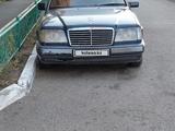 Mercedes-Benz E 220 1992 года за 1 350 000 тг. в Астана