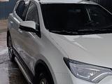 Toyota RAV4 2017 года за 13 000 000 тг. в Шымкент – фото 3
