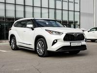 Toyota Highlander 2021 года за 35 000 000 тг. в Актау