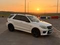 Mercedes-Benz ML 63 AMG 2013 года за 22 000 000 тг. в Алматы – фото 16