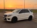 Mercedes-Benz ML 63 AMG 2013 года за 22 000 000 тг. в Алматы – фото 36