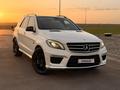 Mercedes-Benz ML 63 AMG 2013 года за 22 000 000 тг. в Алматы – фото 41