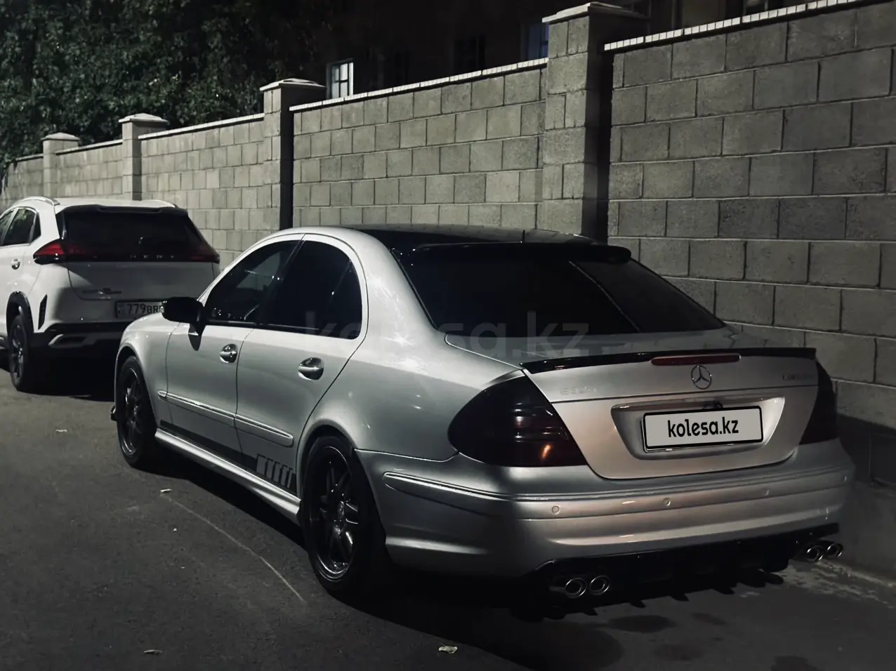 Mercedes-Benz E-Class, 2002