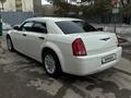 Chrysler 300C 2005 года за 6 900 000 тг. в Астана – фото 2