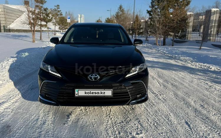 Toyota Camry — миниатюра 2