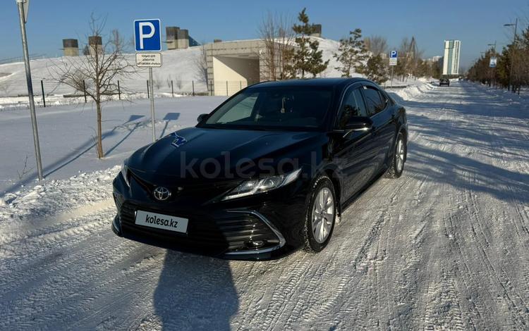 Toyota Camry — миниатюра 3