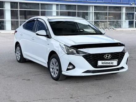 Hyundai Accent 2021 года за 4 930 000 тг. в Астана – фото 2